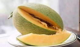每次吃蜜瓜嗓子都不舒服,揭秘蜜瓜与喉咙不适的秘密