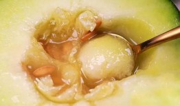 韩国人吃蜜瓜冰激凌,蜜瓜冰激凌的甜蜜诱惑