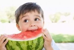 如何设置吃瓜吐舌