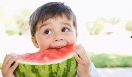 如何设置吃瓜吐舌