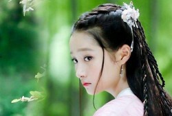 当年的吃瓜女主,揭秘年度话题人物