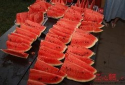 乌鲁木齐吃瓜最新,街头巷尾的清凉一夏