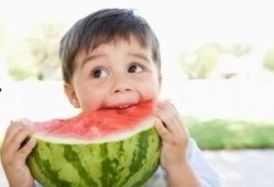 生瓜小孩可以吃吗,安全与适宜性分析