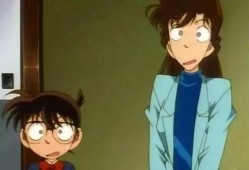 柯南与小兰吃瓜