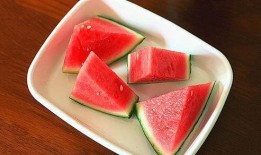 吃瓜的真实图片