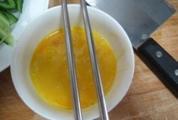 吃瓜厨房豆腐煎蛋,吃瓜厨房里的家常美味