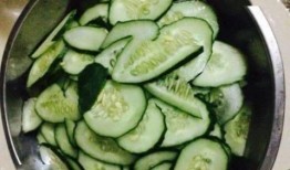 吃煮过的小瓜,煮小瓜的美味探索