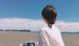 吃瓜女孩背影头像,揭秘吃瓜女孩的背影故事