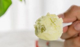 吃玲珑瓜冰激淋,玲珑瓜冰激淋，尽享清新口感之旅