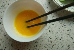 减肥吃瓜汤吗,吃瓜也能瘦？揭秘瓜汤减肥法