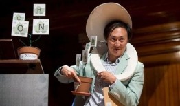 吃瓜国外华裔博士,华裔博士的海外生活与学术探索