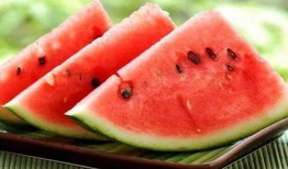 带你吃瓜打卡,揭秘娱乐圈那些不为人知的幕后故事